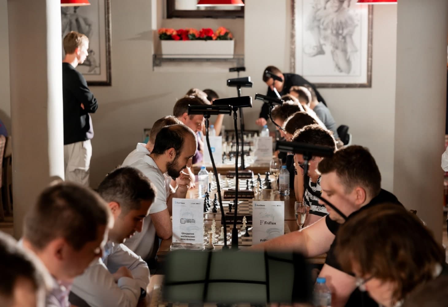 idChess broadcast of games at the tournament FinChess 2023 among financial and IT companies